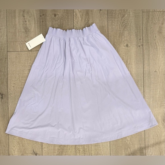 Lululemon Stretch Woven Ruffle Waist Midi Skirt - Lavender Frost - Medium - Picture 4 of 4
